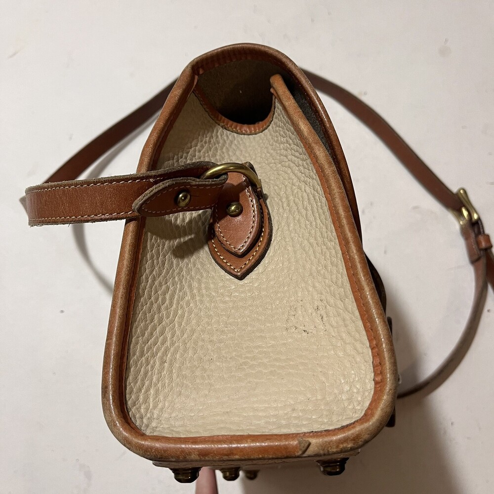 Vintage Dooney & Bourke Purse R25 Medium Essex Bone British Tan Leather - Picture 11 of 16